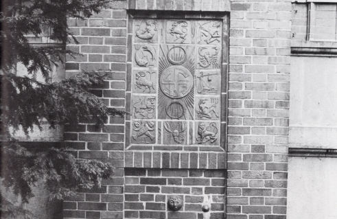 Hans Pieper, Tierkreiszeichen-Brunnen (Foto: Bernhard 1986)