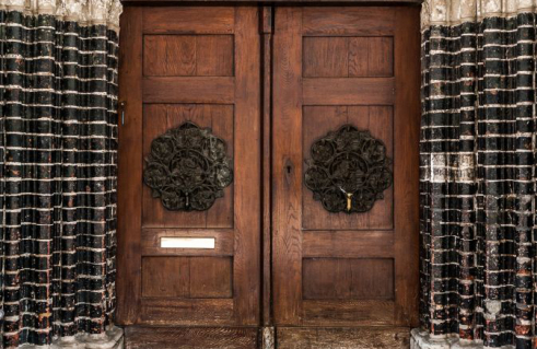 Johann Apengeter (Werkstatt), Rathaus, Türzieher – Kopien (Foto: Jörg Schwarze)