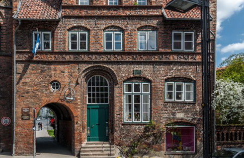 Statius von Düren (Werkstatt), Wappenfries Lübecker Doppeladler, Lübecker Wappen, Mecklenburgischer Greif (Foto: Jörg Schwarze)