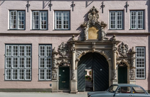 Andreas Jeger, Portal Tugenden (Foto: Jörg Schwarze)