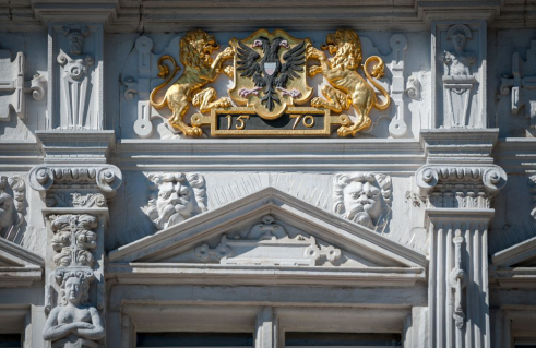 Unbekannter Künstler, Rathaus, Südfassade mit Renaissancelaube (Foto: Jörg Schwarze)