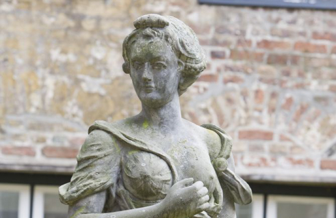Brückenfigur Frieden