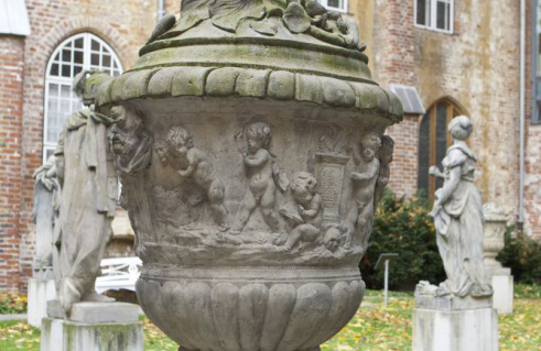 Dietrich Jürgen Boy, Vase Vaterlandsliebe (Foto: Nils Bergmann)