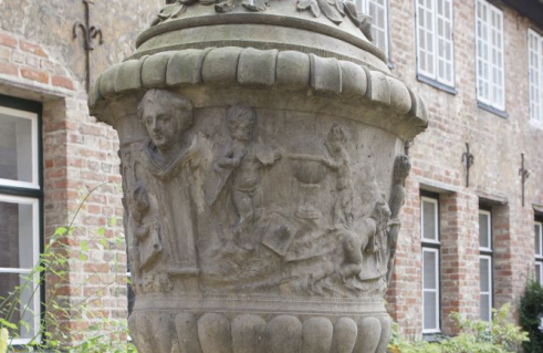 Dietrich Jürgen Boy, Vase Wissenschaften und Künste (Foto: Nils Bergmann)