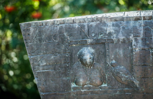 Christa Baumgärtel, Arche Noah (Foto: Jörg Schwarze)