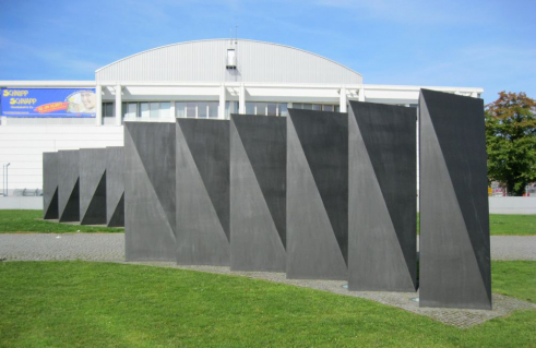 Peter Turpin, Dienst an der Pforte