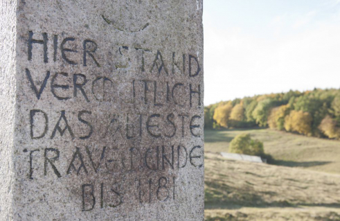 Bentien „Der Steinmetz“, Gedenkstein Stülper Huk (Foto: Nils Bergmann)