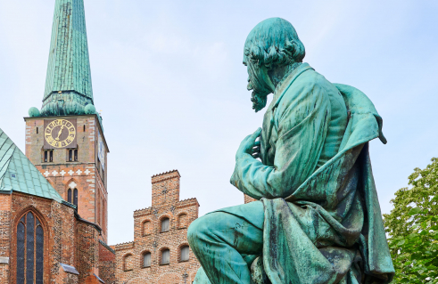 Hermann Volz, Geibel-Denkmal (Foto: Jörg Schwarze)