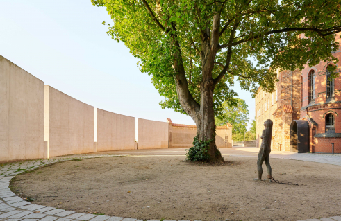 Kiki Smith, Wild Woman / Maria Magdalena (Foto: Jörg Schwarze)