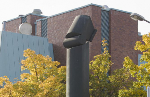 Georg Engst, Kreative Stele (Foto: Nils Bergmann)