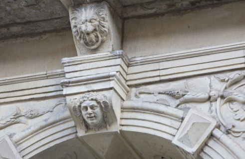 Robert Coppens, Portal Allegorien (Foto: Nils Bergmann)