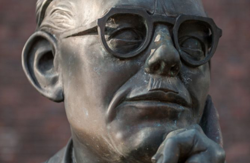 Josef Andrey Wieczorek, Büste Otto Passarge (Foto: Jörg Schwarze)