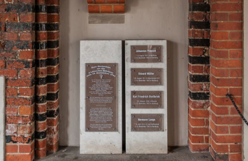 Gedenktafel für die vier Lübecker Märtyrer