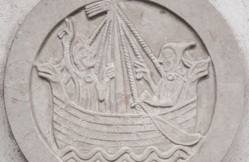 Gedenktafel für den Lübecker Stadtgründer Graf Adolf II. von Schauenburg